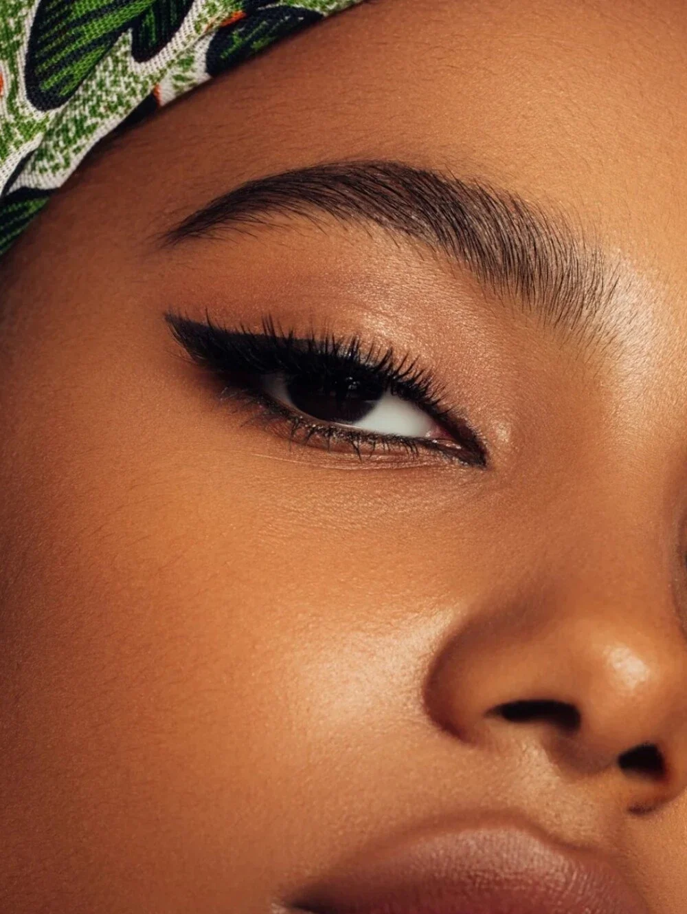 BISHA ESSENTIAL EYE DESIGNER DOWNTOWN BLACK.
